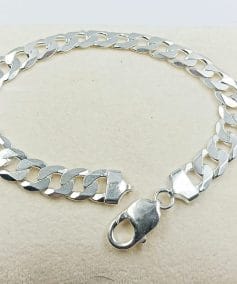 Imagen de WhatsApp a las .. fbad