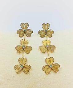 pendientes largos trebol