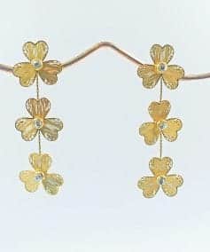 pendientes largos trebol